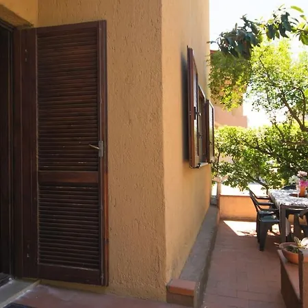 Apartment 5 Minutes From The Seafront -apartment&garden Olbia