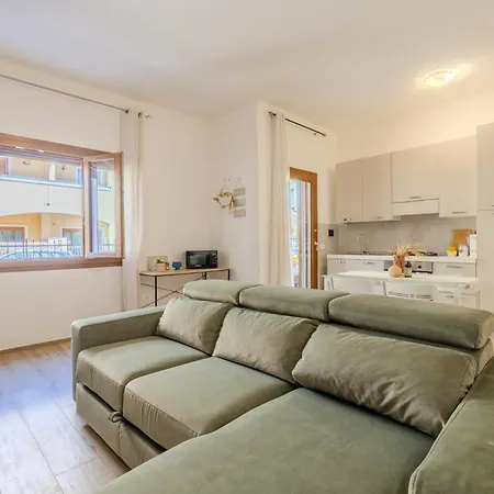 Apartament 5 Minutes From The Seafront -apartment & Garden Olbia