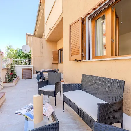 5 Minutes From The Seafront -apartment & Garden Apartament Olbia